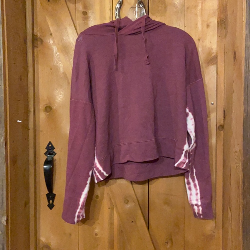 The Lounge Life L Burgundy Crop Hoodie